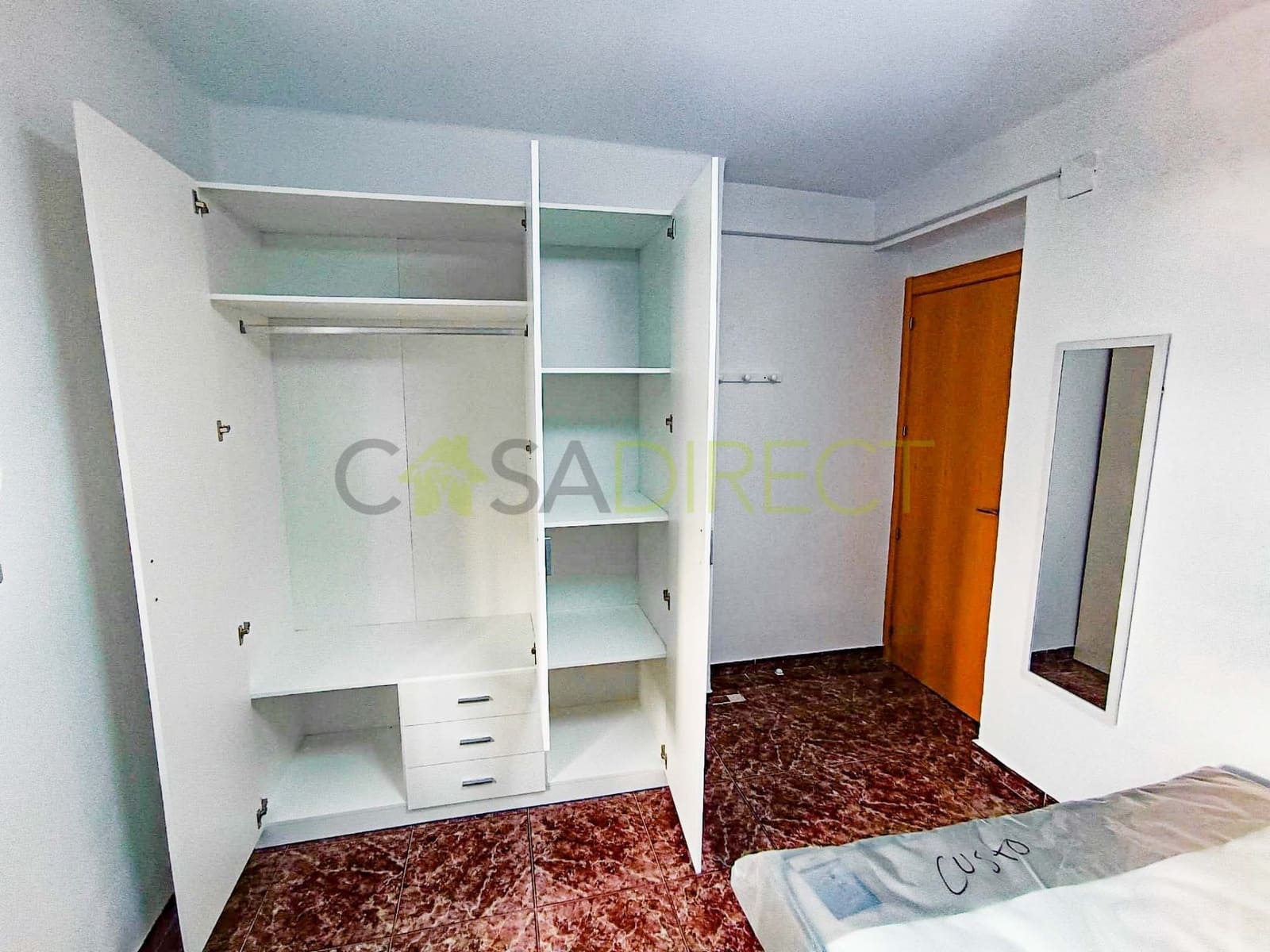 3 camera da letto Appartamento da affittare in Granada citta - 1.260 € (Rif: 9022933)
