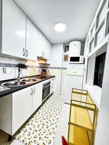 Appartement de 1 chambre à louer à Almería ville avec piscine garage - 840 € (Ref: 9026372)