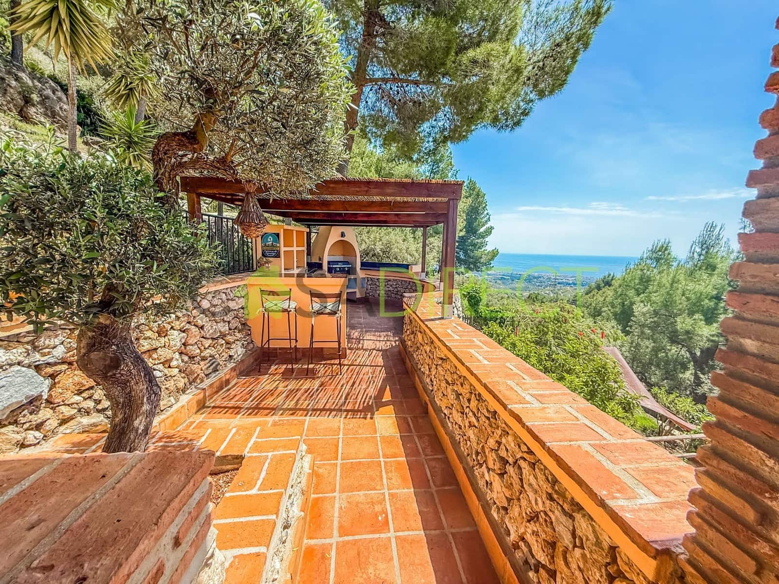 4 soverom Villa til salgs i Frigiliana med svømmebasseng garasje - € 1 495 000 (Ref: 9041843)