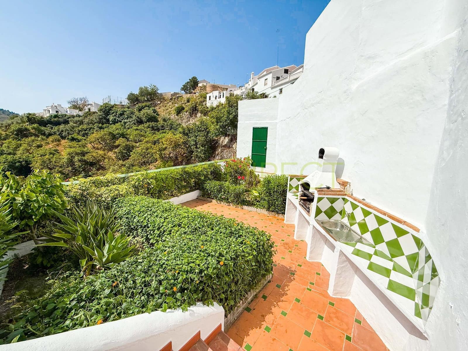 3 sovrum Villa att hyra i Frigiliana med pool garage - 1 400 € (Ref: 9041844)