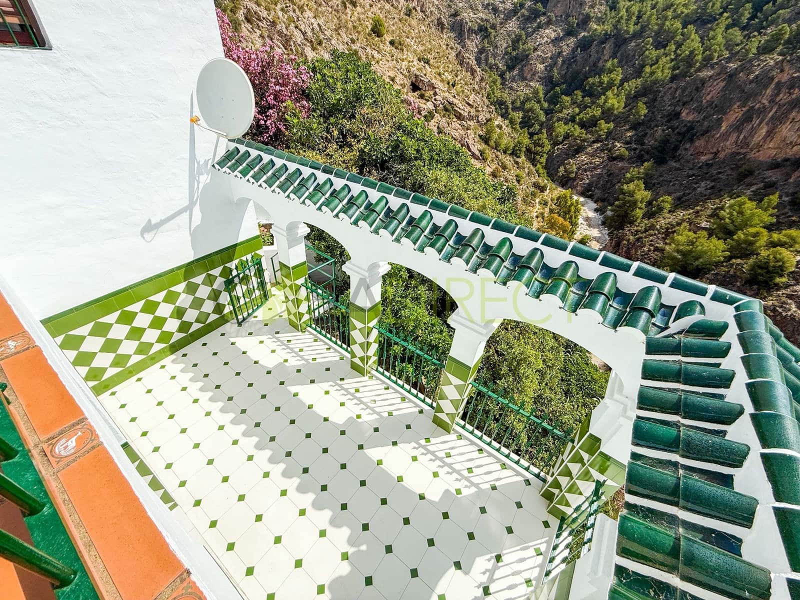 3 sovrum Villa att hyra i Frigiliana med pool garage - 1 400 € (Ref: 9041844)