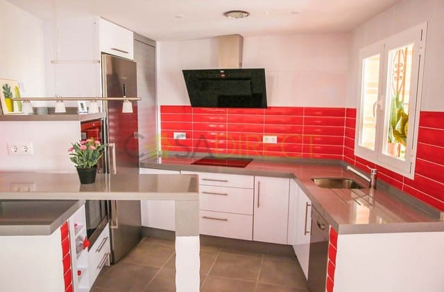 1 sovrum Lägenhet att hyra i Almuñécar - 750 € (Ref: 9047691)