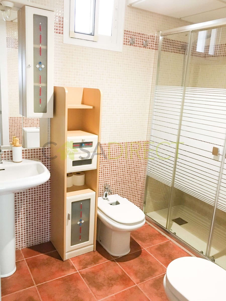 3 soveværelse Byhus til leje i Torremolinos med swimmingpool garage - € 1.680 (Ref: 9064956)