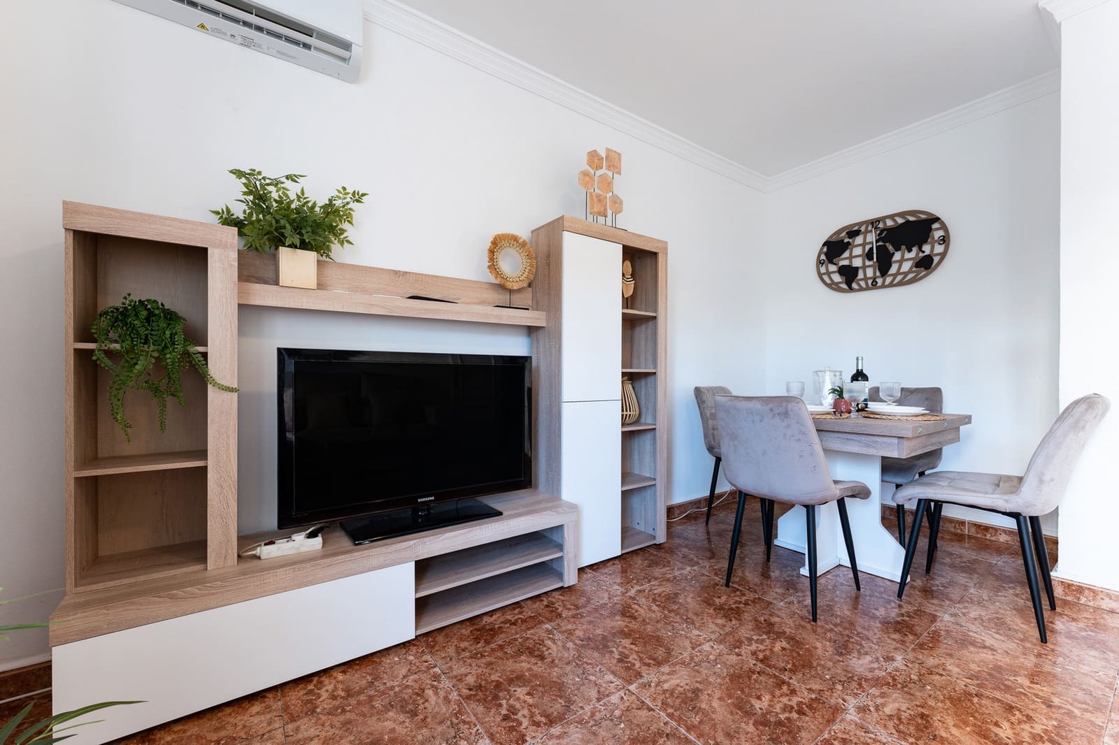 2 quarto Apartamento para arrendar em Torrox com piscina - 1 200 € (Ref: 9073159)