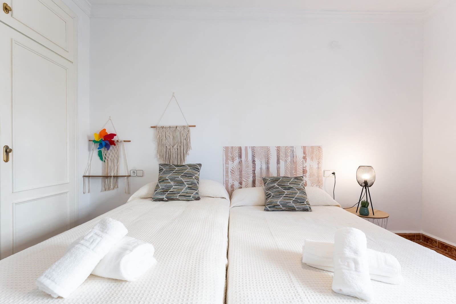 2 quarto Apartamento para arrendar em Torrox com piscina - 1 200 € (Ref: 9073159)