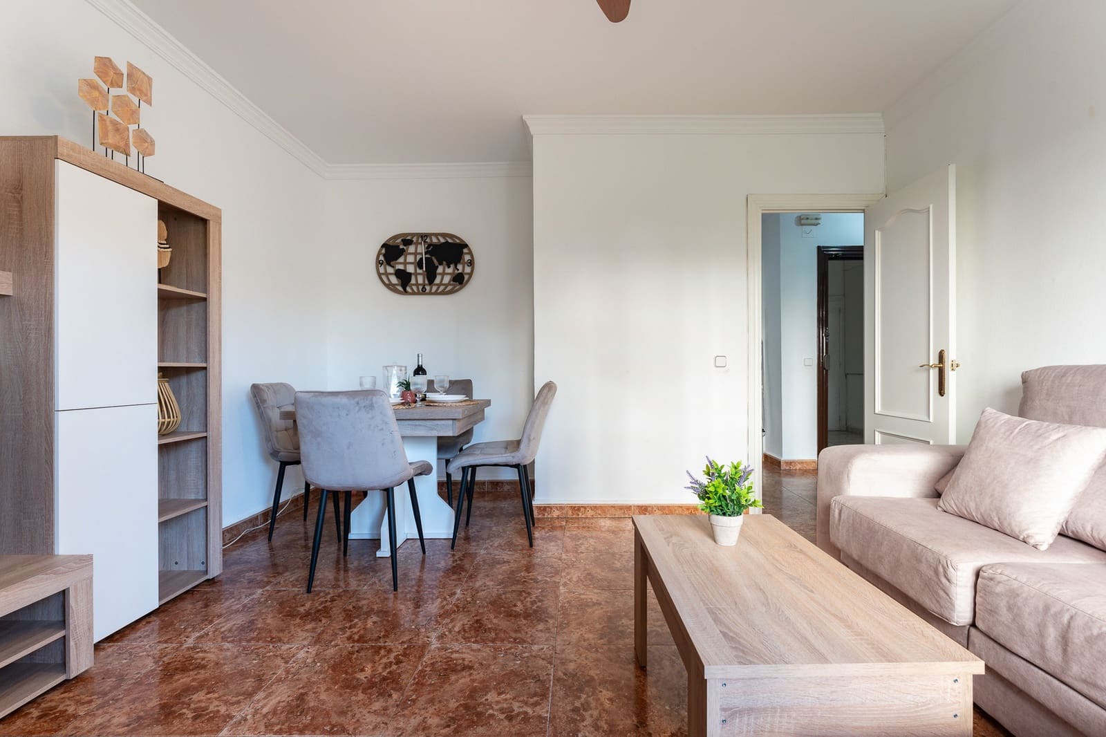 2 quarto Apartamento para arrendar em Torrox com piscina - 1 200 € (Ref: 9073159)