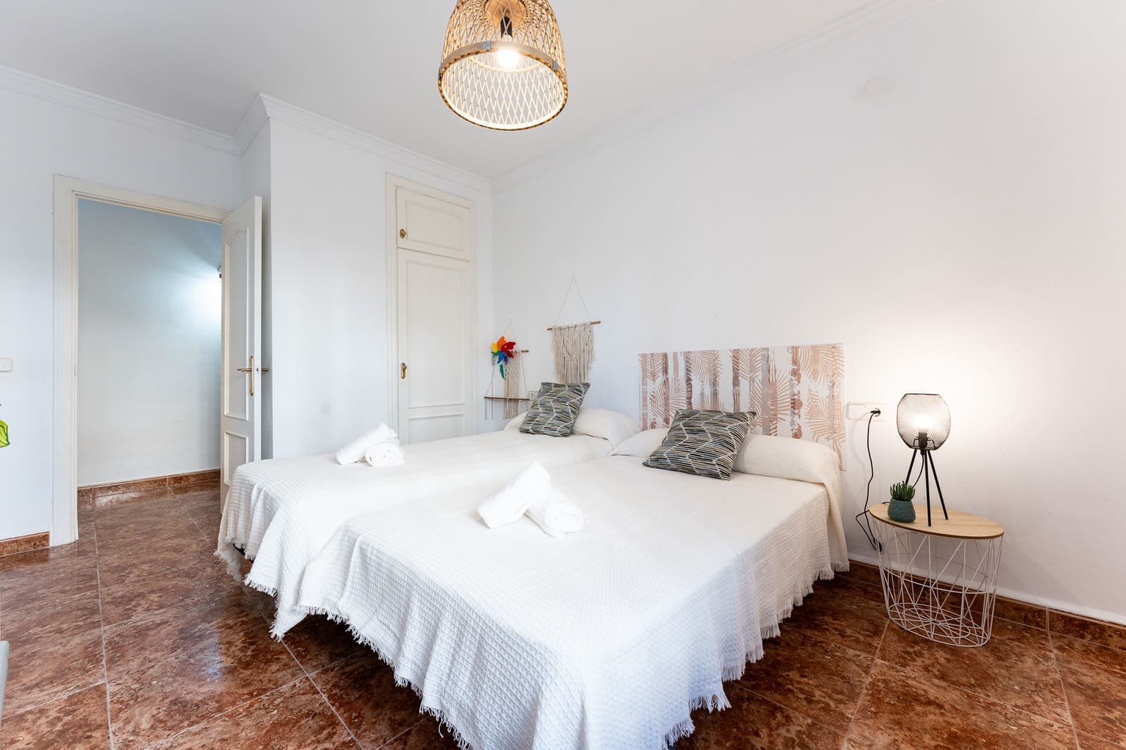 2 quarto Apartamento para arrendar em Torrox com piscina - 1 200 € (Ref: 9073159)