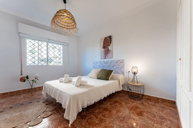 2 soverom Leilighet til leie i Torrox med svømmebasseng - € 1 200 (Ref: 9073159)