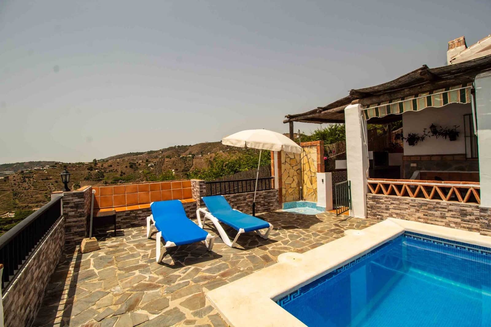 3 sovrum Villa att hyra i Frigiliana med pool garage - 1 320 € (Ref: 9074861)