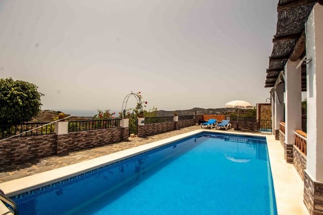 3 sovrum Villa att hyra i Frigiliana med pool garage - 1 320 € (Ref: 9074861)