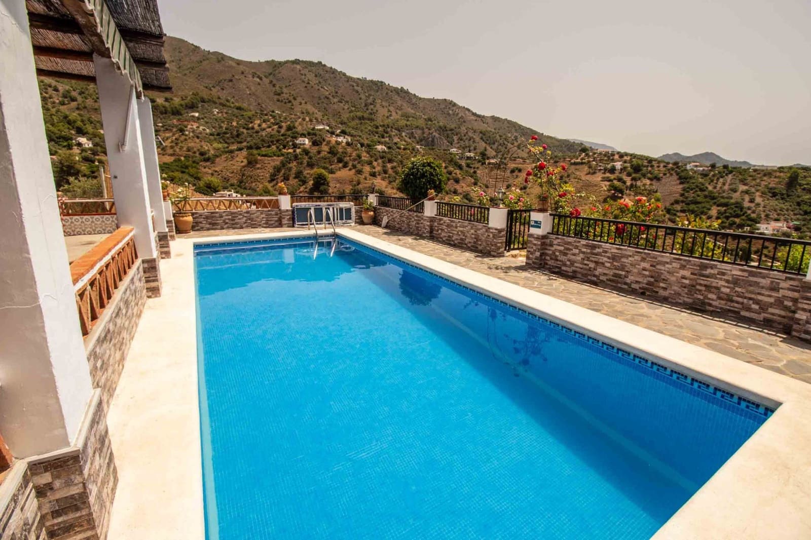 3 sovrum Villa att hyra i Frigiliana med pool garage - 1 320 € (Ref: 9074861)