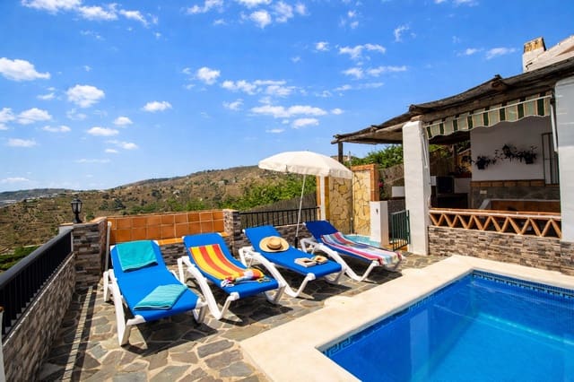 3 makuuhuone Huvila vuokrattavana paikassa Frigiliana mukana uima-altaan 
autotalli - 1 320 € (Ref: 9074861)