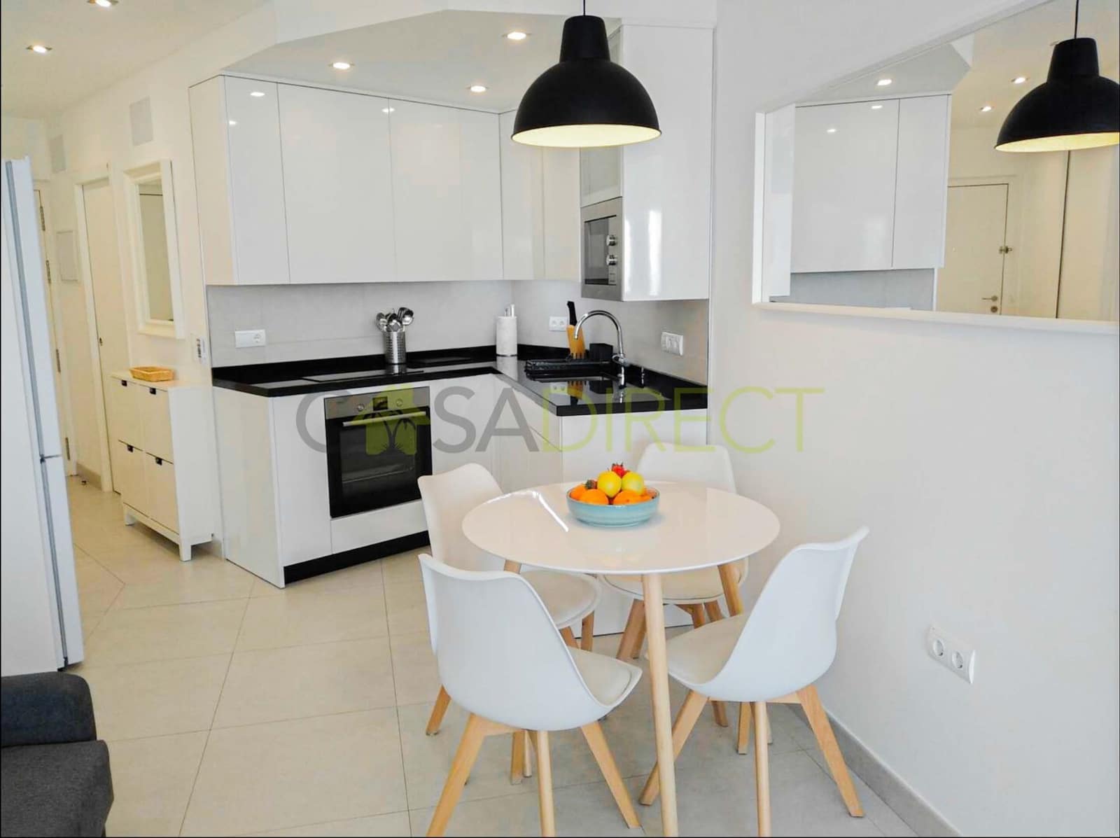 Studio til leje i Torremolinos med swimmingpool - € 980 (Ref: 9088467)