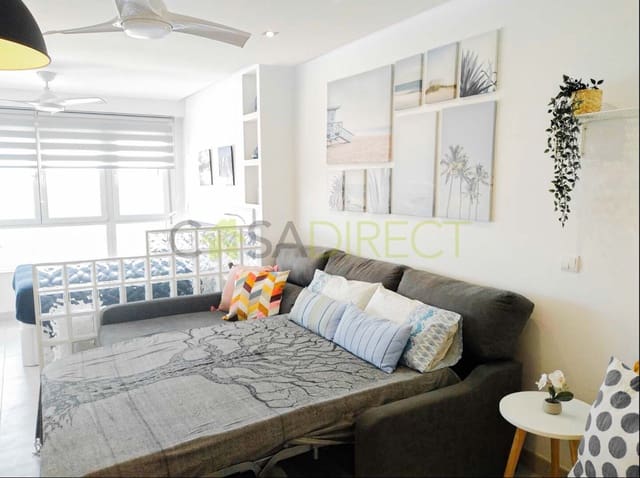 Studio til leje i Torremolinos med swimmingpool - € 980 (Ref: 9088467)