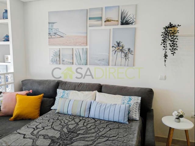 Studio til leje i Torremolinos med swimmingpool - € 980 (Ref: 9088467)