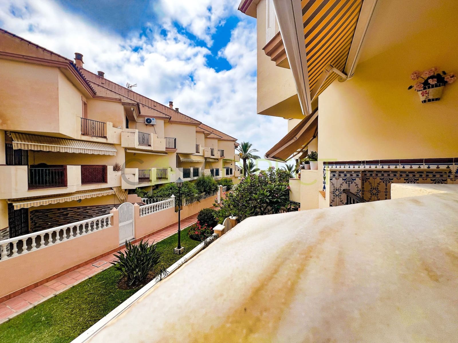 3 sypialnia Dom do wynajęcia w Rincon de la Victoria z garażem - 1 680 € (Ref: 9095057)