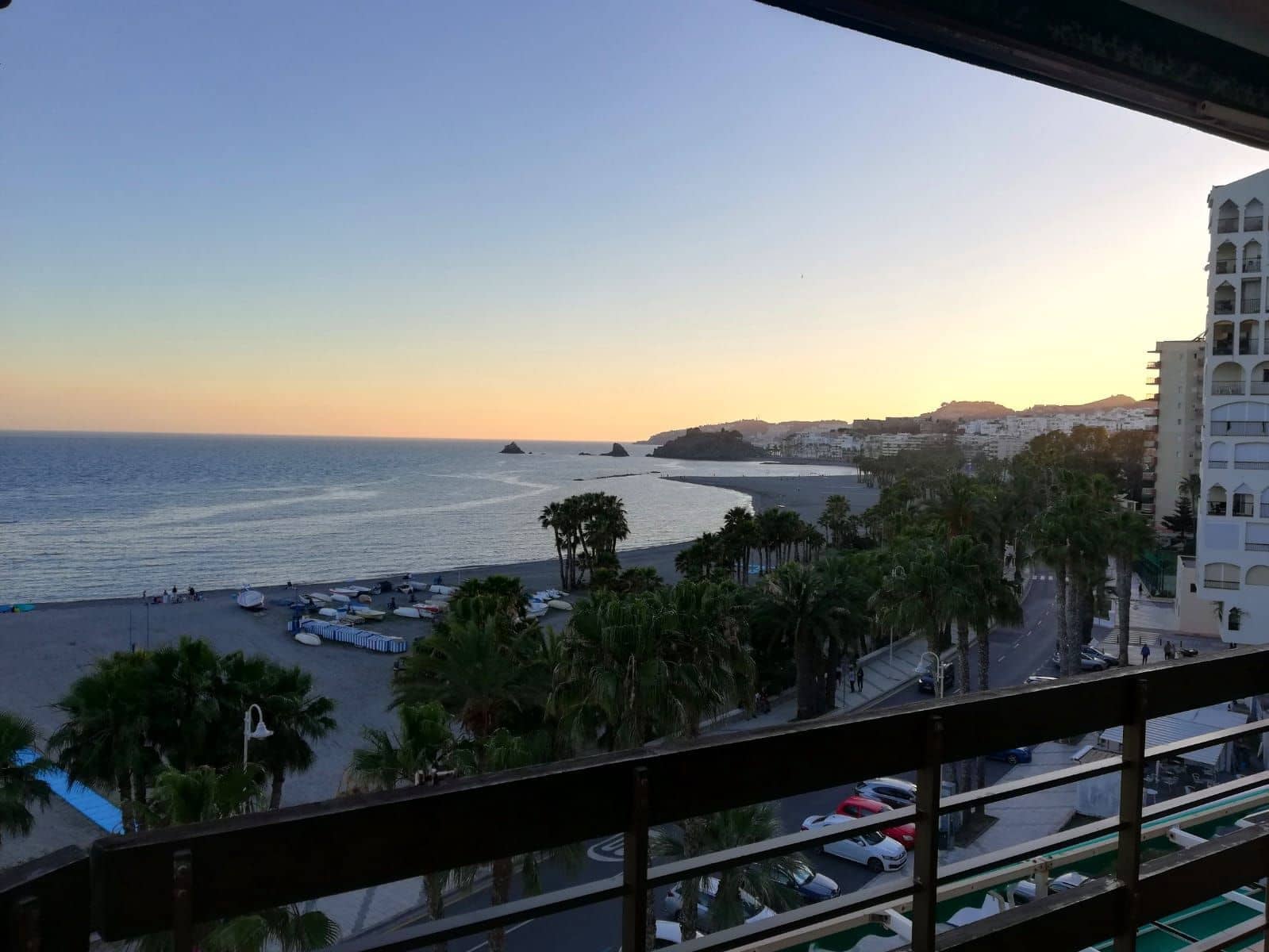 3 bedroom Flat for rent in Almunecar with garage - € 1,020 (Ref: 9095058)