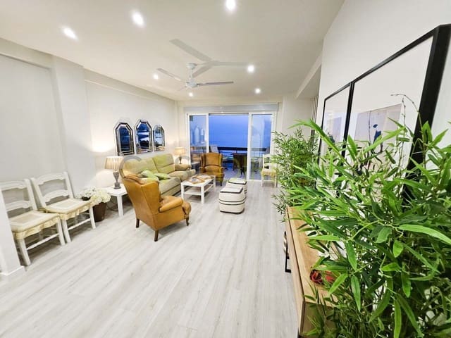 3 bedroom Flat for rent in Almuñécar with garage - € 1,020 (Ref: 9095058)