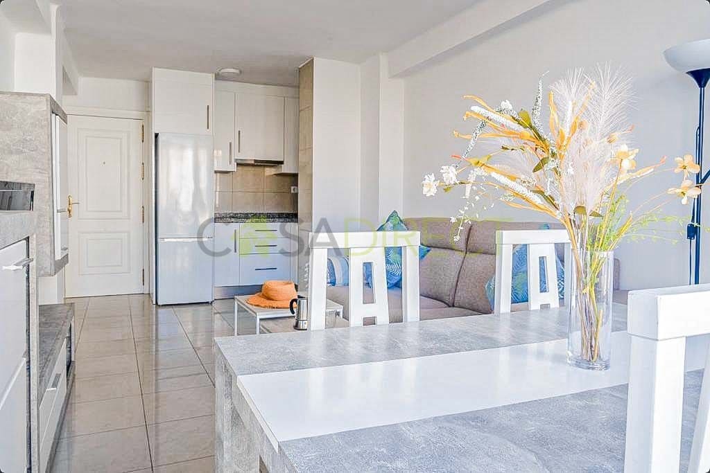 Piso de 1 habitación en Algarrobo en alquiler con piscina - 700 € (Ref: 9100488)