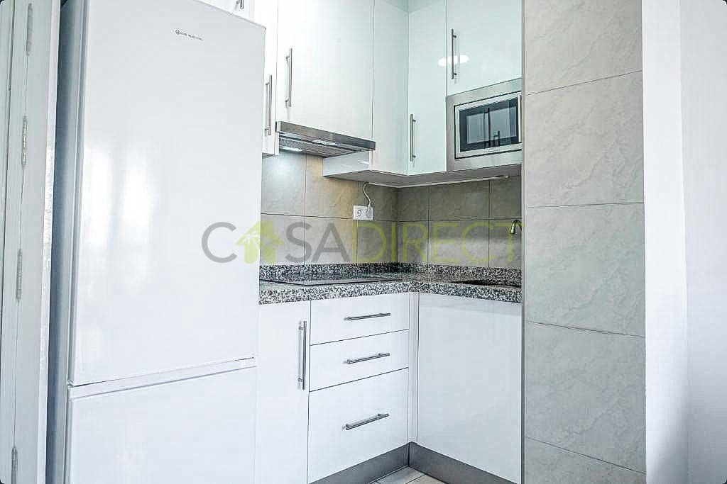 Piso de 1 habitación en Algarrobo en alquiler con piscina - 700 € (Ref: 9100488)