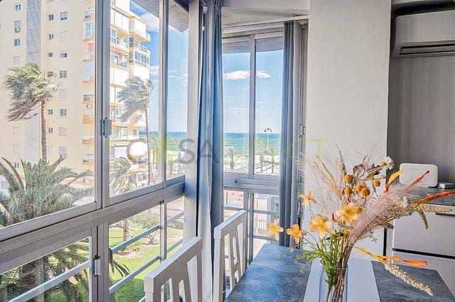 Piso de 1 habitación en Algarrobo en alquiler con piscina - 700 € (Ref: 9100488)