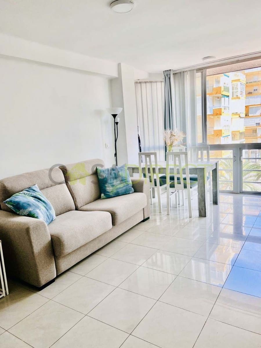 Piso de 1 habitación en Algarrobo en alquiler con piscina - 700 € (Ref: 9100488)