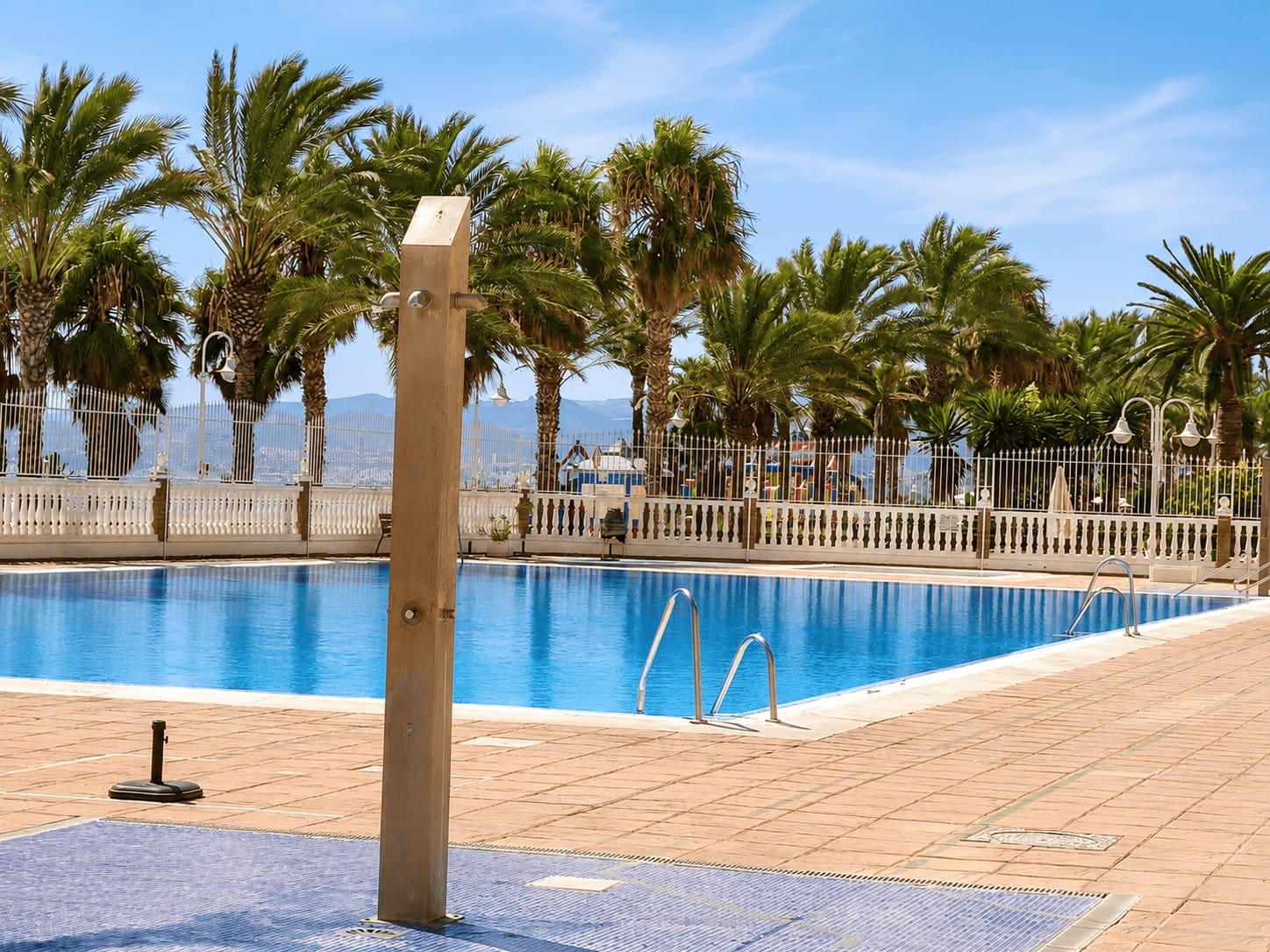 1 bedroom Flat for rent in Algarrobo with pool - € 840 (Ref: 9100488)