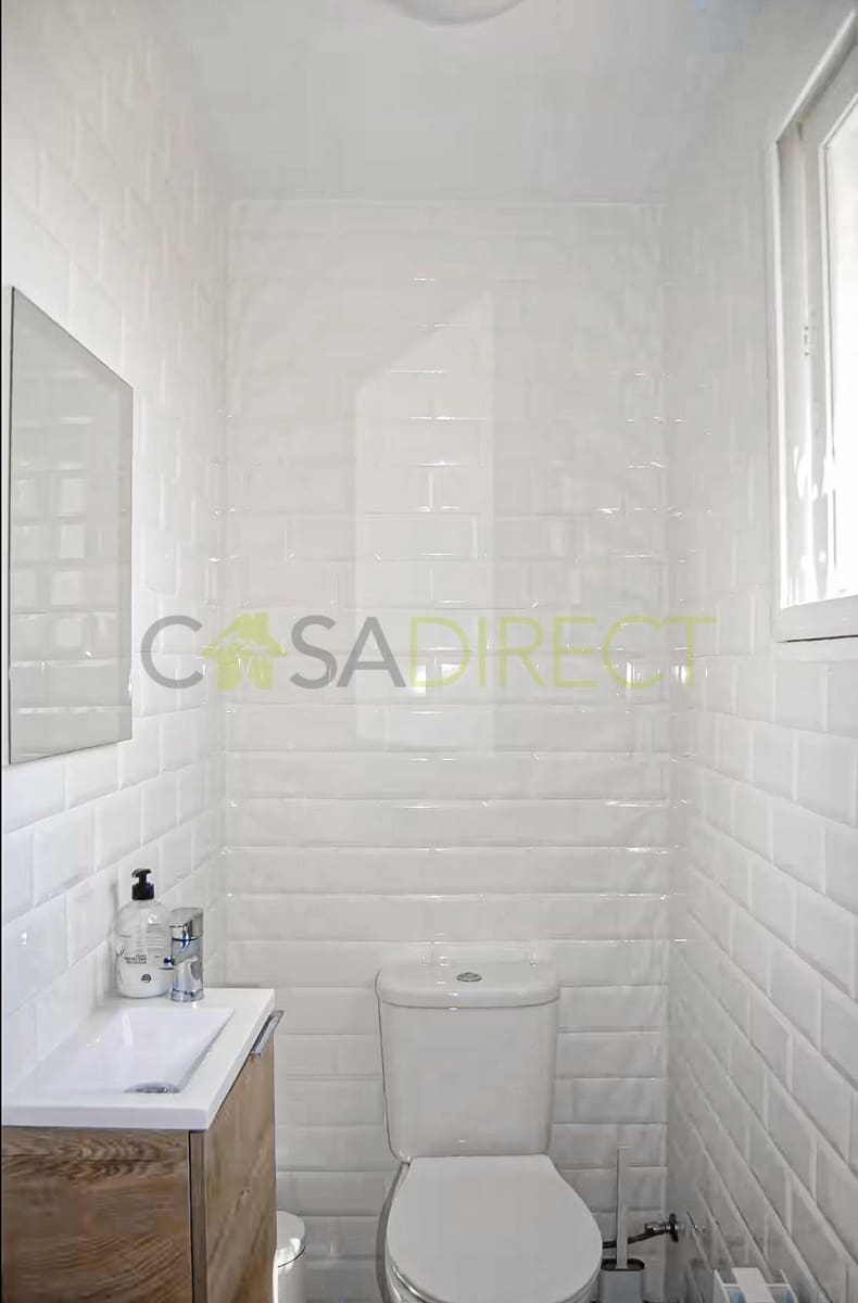 4 soveværelse Semi-Rækkehus til leje i Velez-Malaga med swimmingpool garage - € 3.840 (Ref: 9102717)