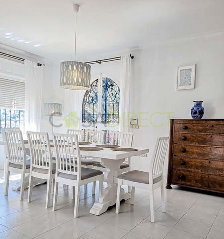 4 sovrum Semi-fristående Villa att hyra i Vélez-Málaga med pool garage - 3 840 € (Ref: 9102717)