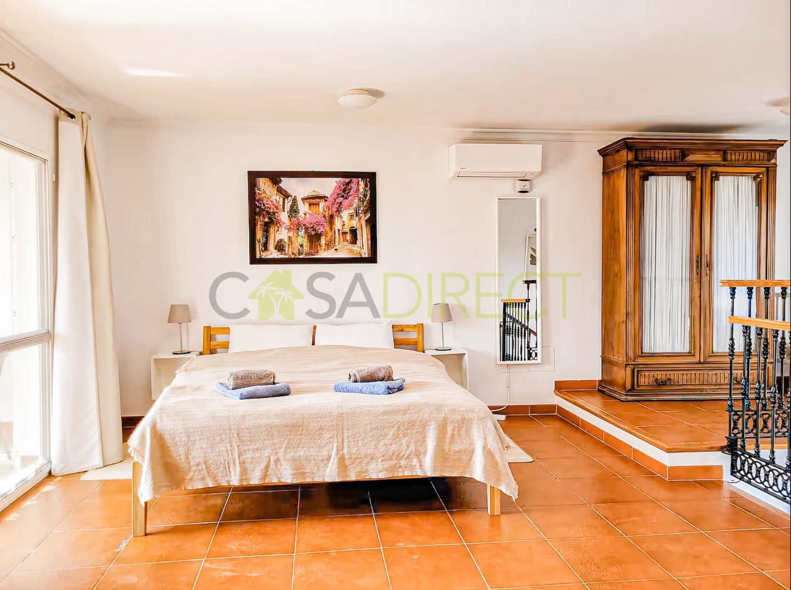 4 soveværelse Semi-Rækkehus til leje i Velez-Malaga med swimmingpool garage - € 3.840 (Ref: 9102717)