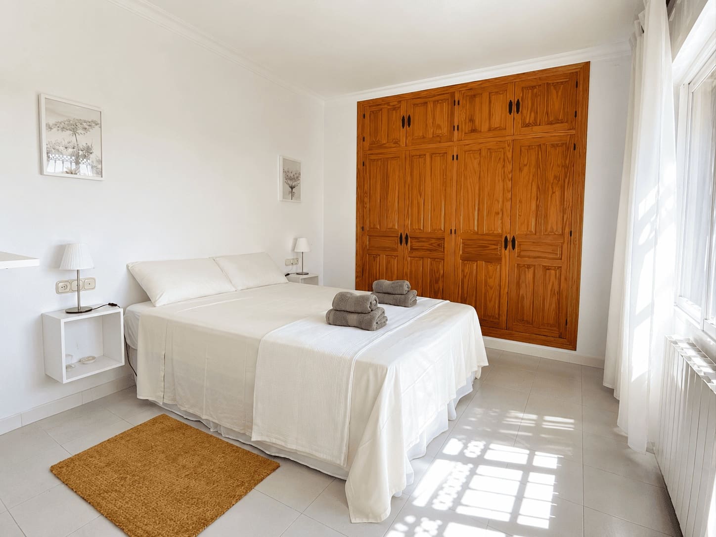 4 bedroom Semi-detached Villa for rent in Velez-Malaga with pool garage - € 4,440 (Ref: 9102717)