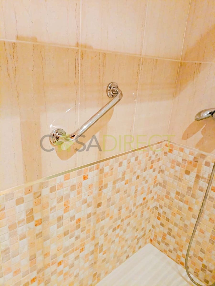 2 sypialnia Mieszkanie do wynajęcia w Torre del Mar z basenem garażem - 960 € (Ref: 9106302)