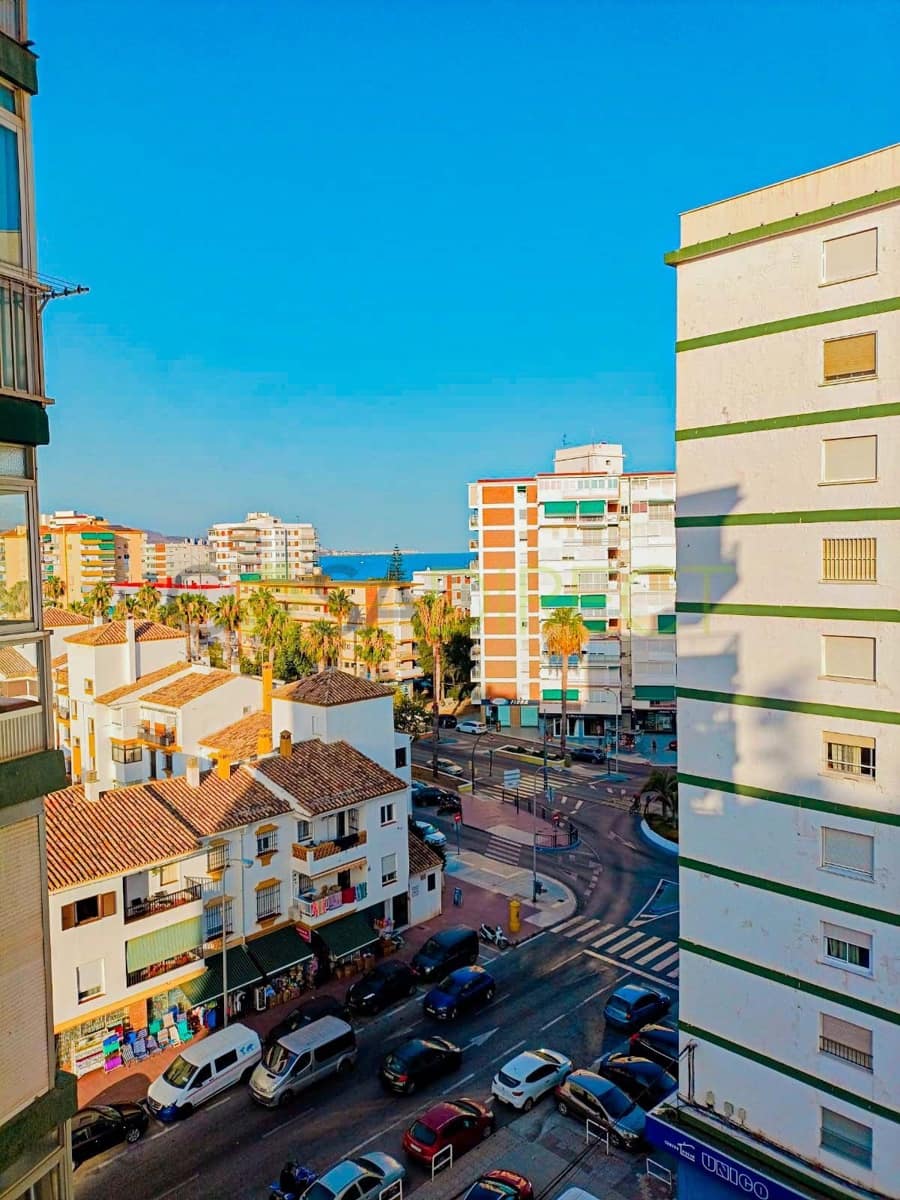 2 sypialnia Mieszkanie do wynajęcia w Torre del Mar z basenem garażem - 960 € (Ref: 9106302)