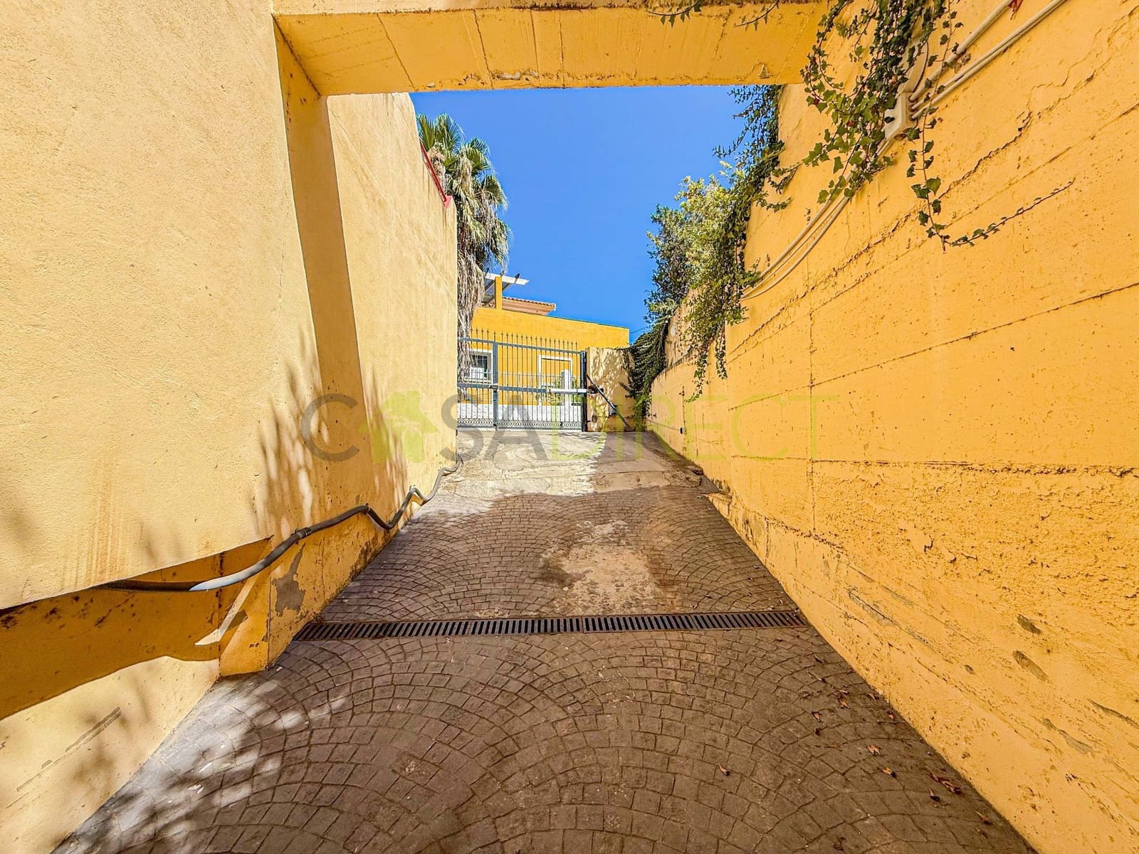 1 soveværelse Lejlighed til leje i Benalmadena med garage - € 1.300 (Ref: 9108434)