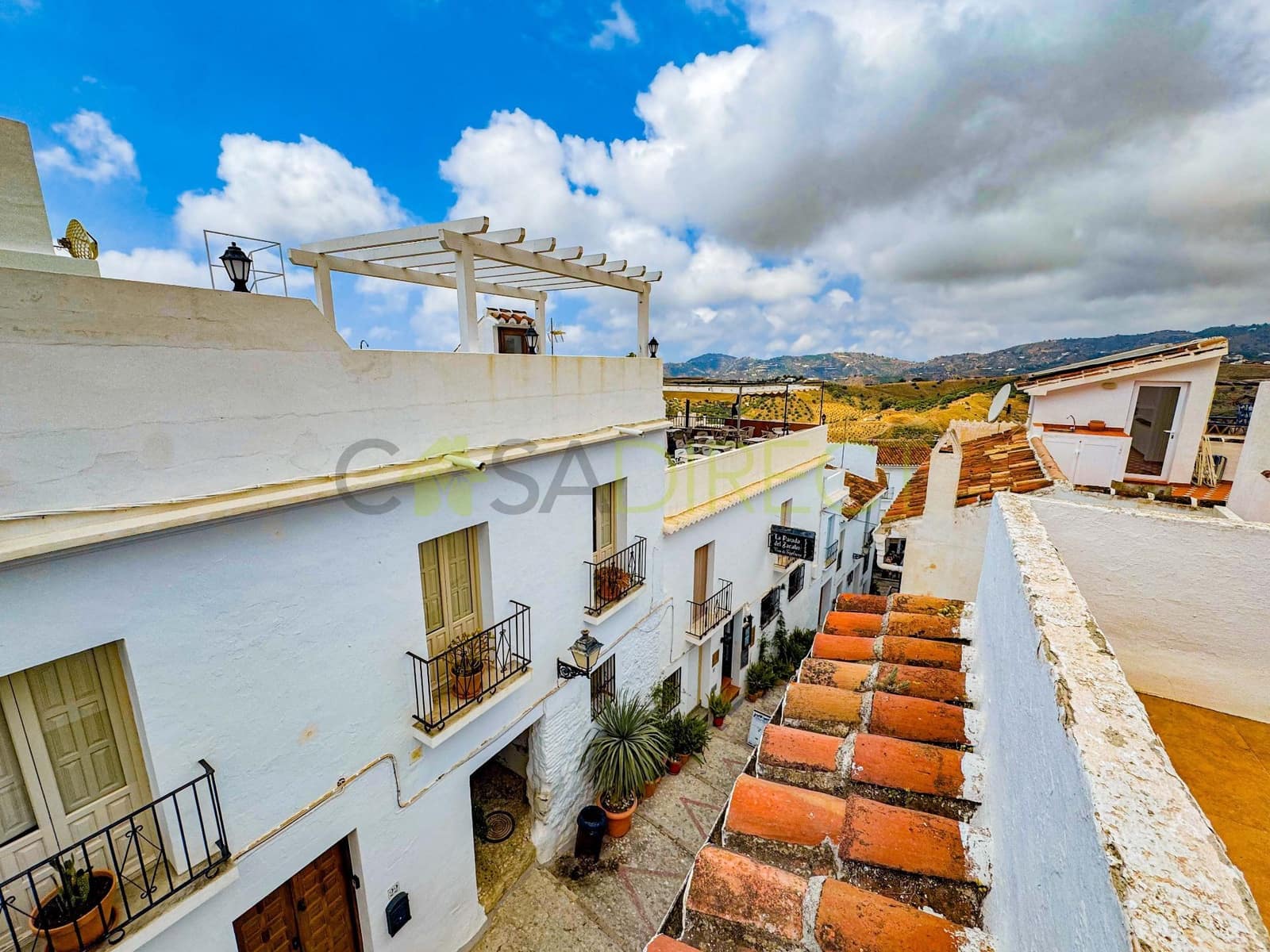 2 soveværelse Semi-Rækkehus til leje i Frigiliana - € 840 (Ref: 9110053)