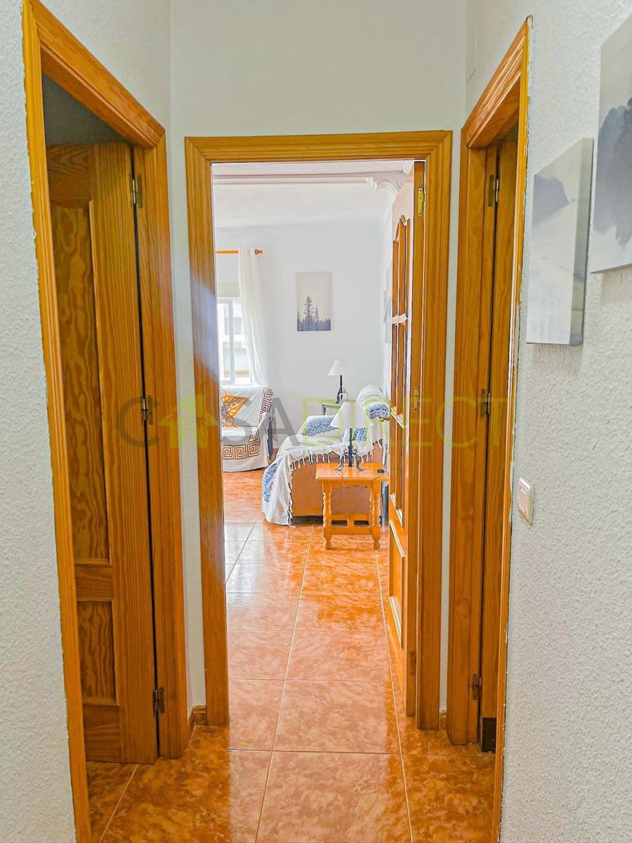 2 soveværelse Lejlighed til leje i Almunecar - € 720 (Ref: 9110054)