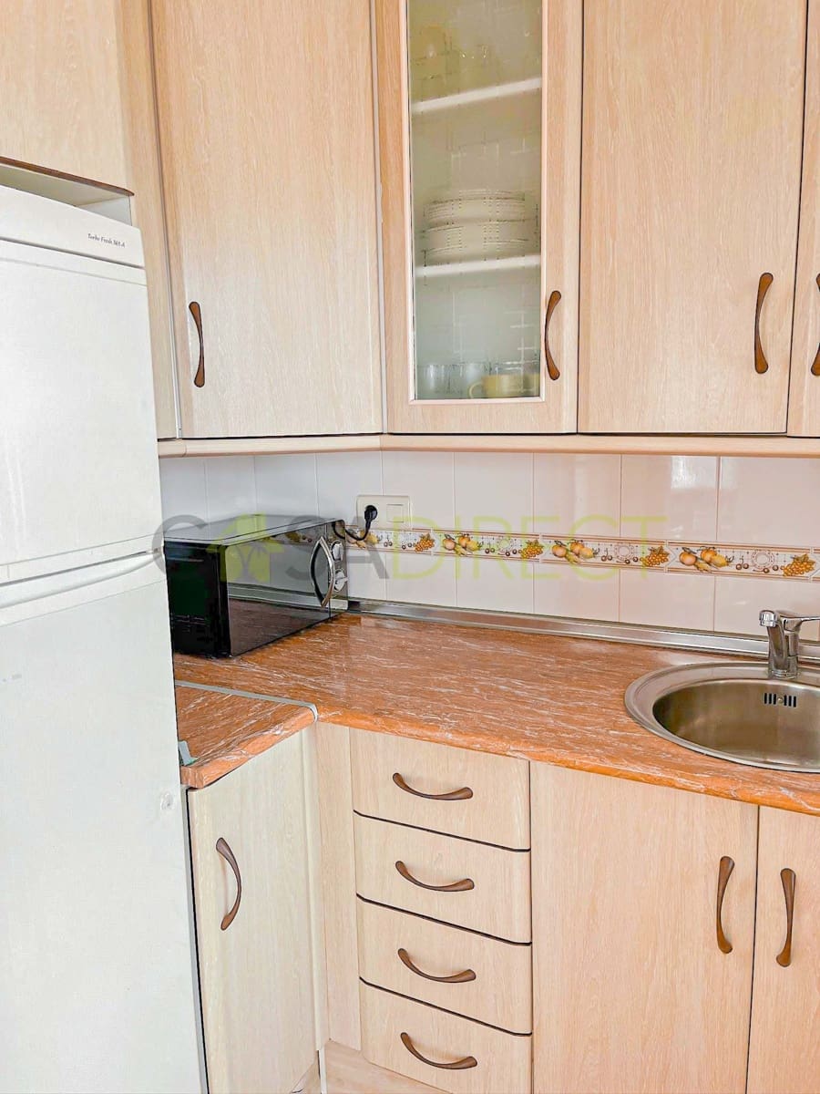 2 soveværelse Lejlighed til leje i Almunecar - € 720 (Ref: 9110054)