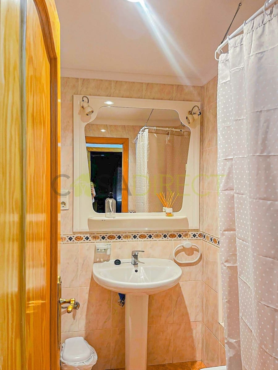 2 soveværelse Lejlighed til leje i Almunecar - € 720 (Ref: 9110054)