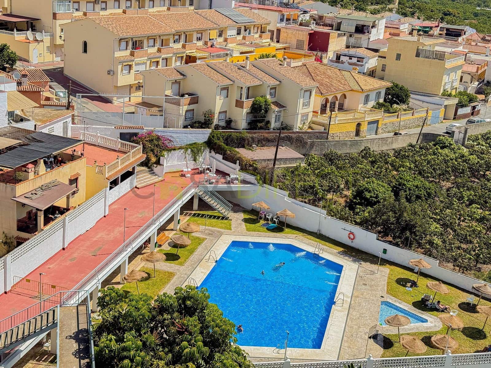 1 sovrum Lägenhet att hyra i Almunecar med pool garage - 750 € (Ref: 9127978)