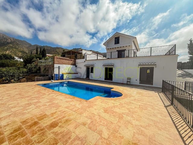 5 soveværelse Villa til leje i Frigiliana med swimmingpool garage - € 2.500 (Ref: 9127979)