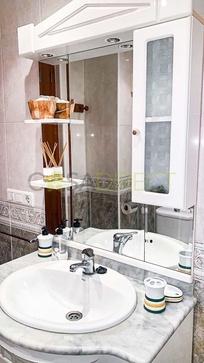 3 soverom Leilighet til leie i Torre del Mar med svømmebasseng garasje - € 980 (Ref: 9134015)