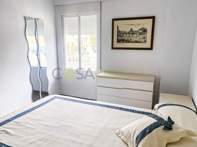 3 soverom Leilighet til leie i Torre del Mar, Vélez-Málaga med svømmebasseng garasje - € 980 (Ref: 9134015)