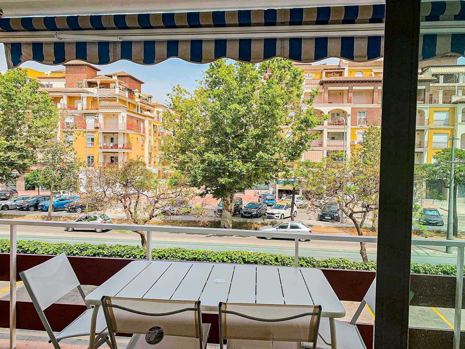 3 soverom Leilighet til leie i Torre del Mar med svømmebasseng garasje - € 980 (Ref: 9134015)