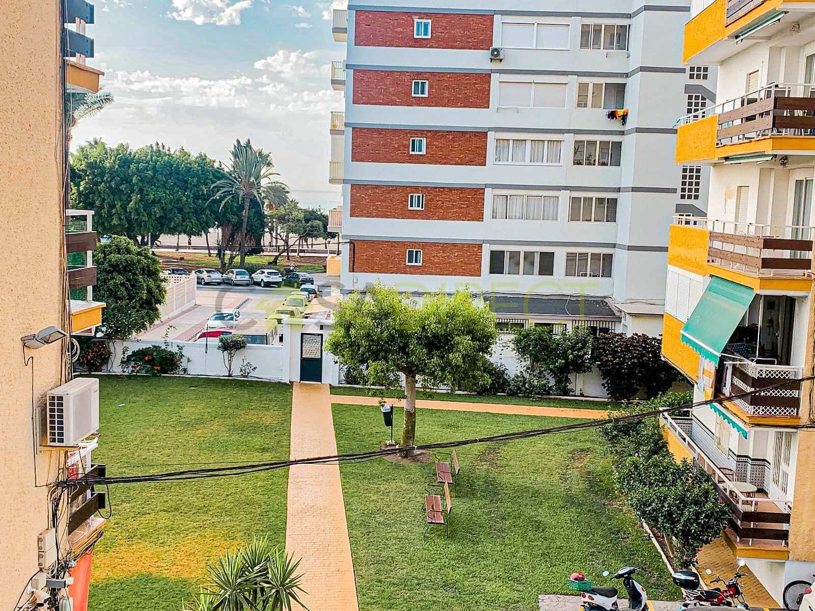 3 soverom Leilighet til leie i Torre del Mar med svømmebasseng garasje - € 980 (Ref: 9134015)