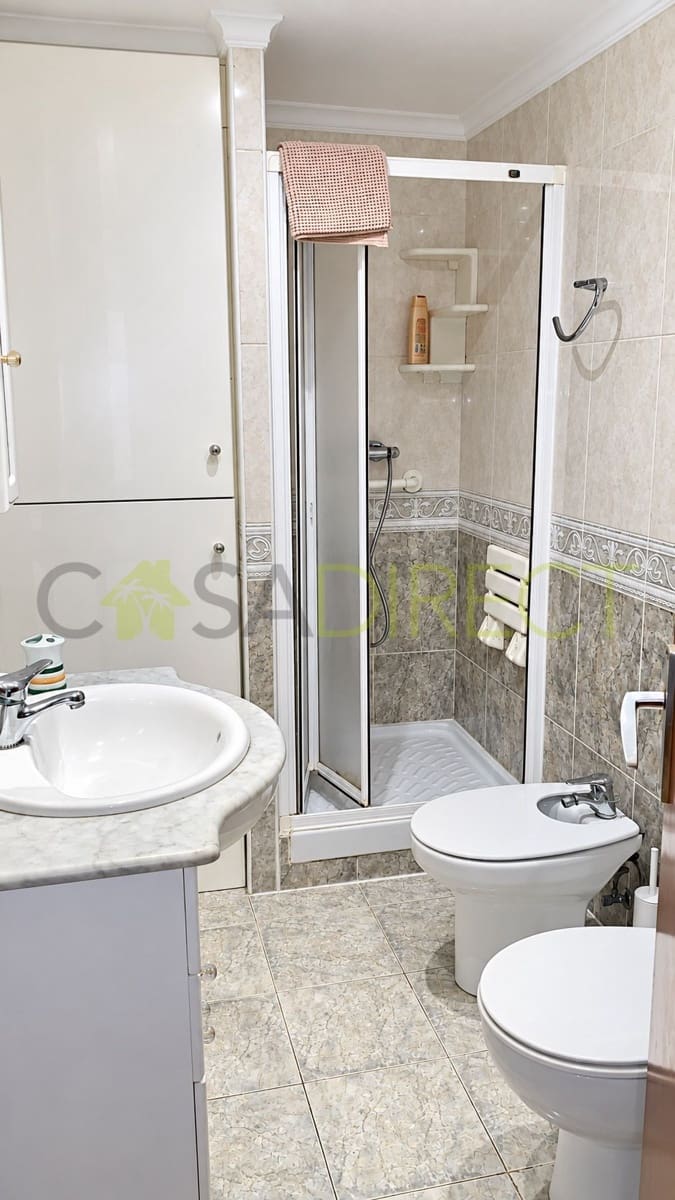 Appartement de 3 chambres à louer à Torre del Mar avec piscine garage - 1 020 € (Ref: 9134015)
