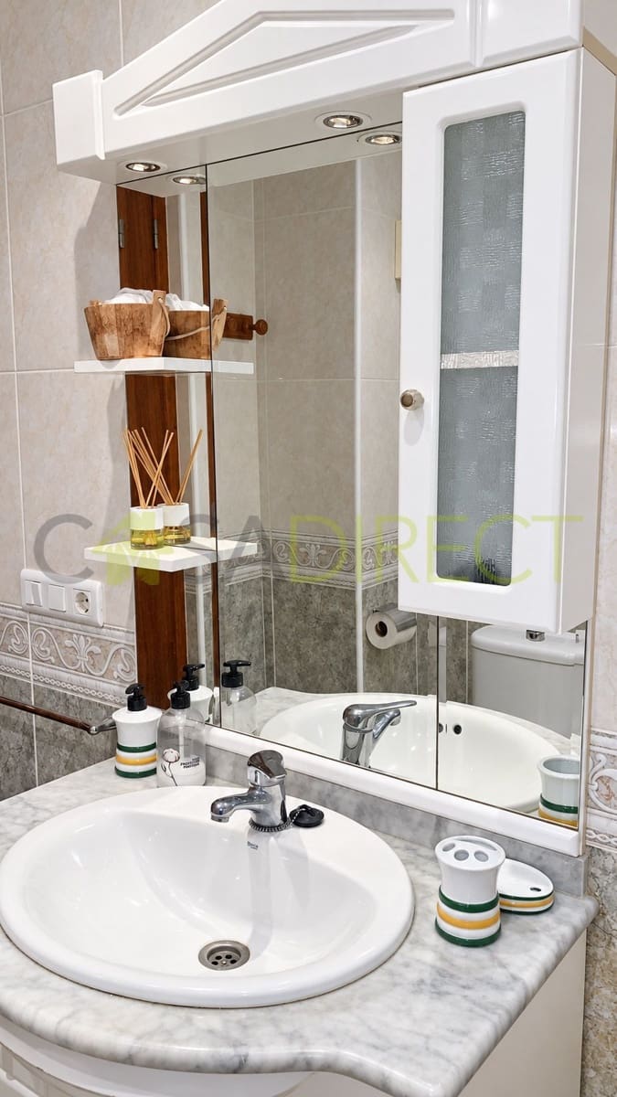 Appartement de 3 chambres à louer à Torre del Mar avec piscine garage - 1 020 € (Ref: 9134015)