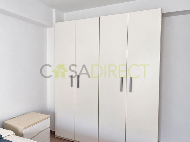Appartement de 3 chambres à louer à Torre del Mar, Vélez-Málaga avec piscine garage - 1 020 € (Ref: 9134015)