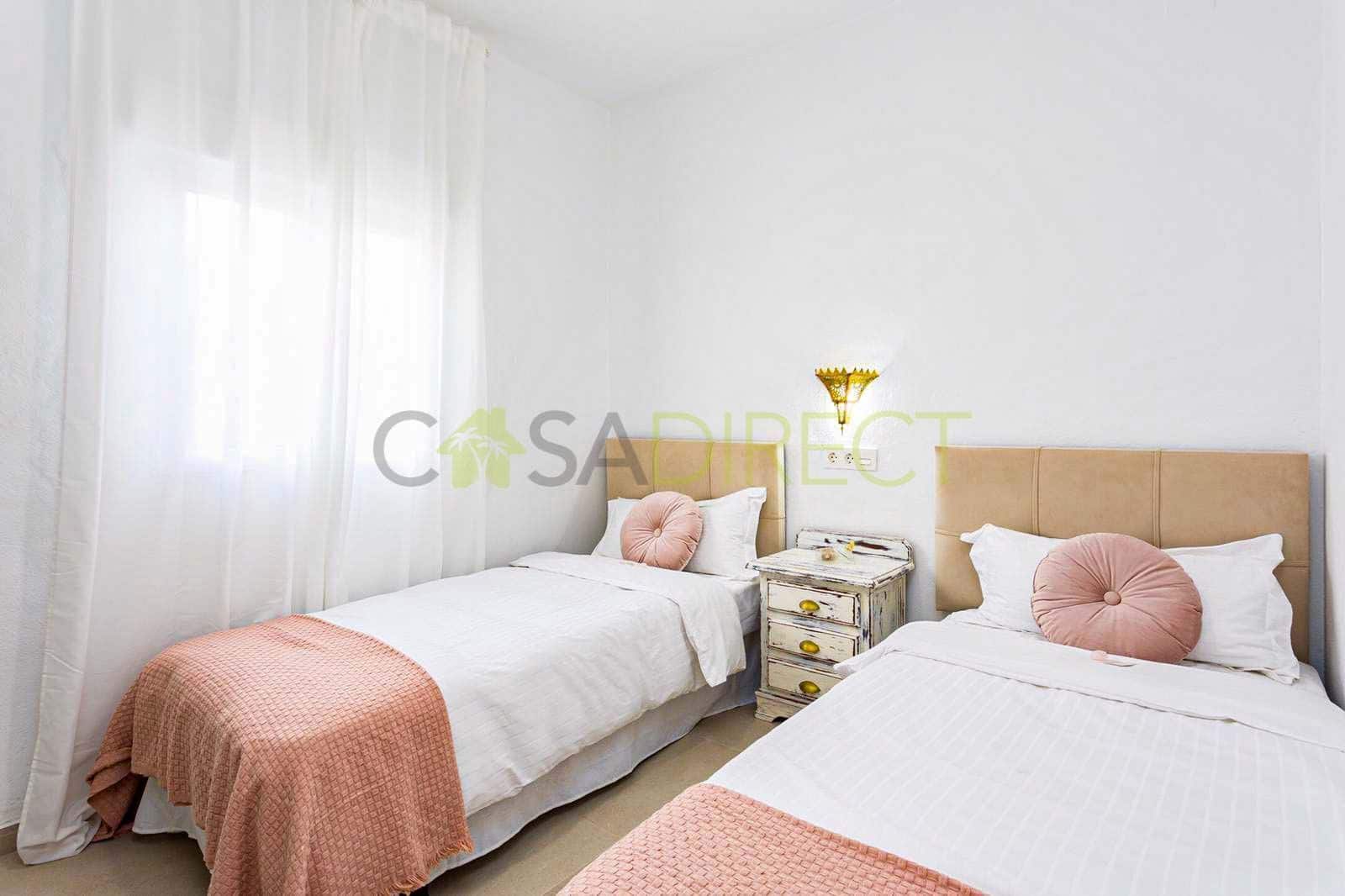 3 soveværelse Finca/Landehus til leje i Malaga by med swimmingpool garage - € 2.280 (Ref: 9141327)