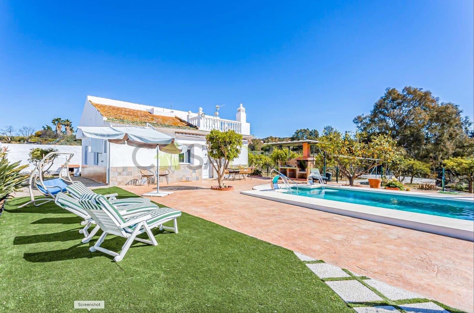 3 soveværelse Finca/Landehus til leje i Malaga by med swimmingpool garage - € 2.280 (Ref: 9141327)