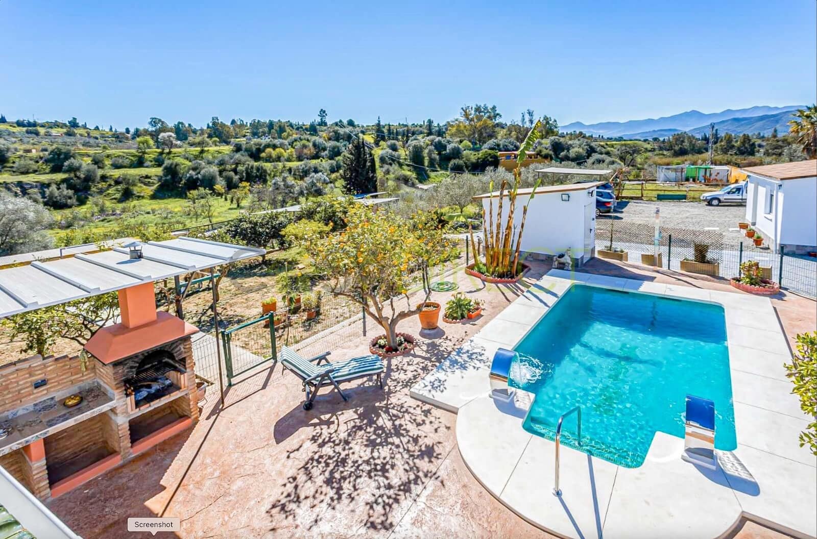 3 soveværelse Finca/Landehus til leje i Malaga by med swimmingpool garage - € 2.280 (Ref: 9141327)